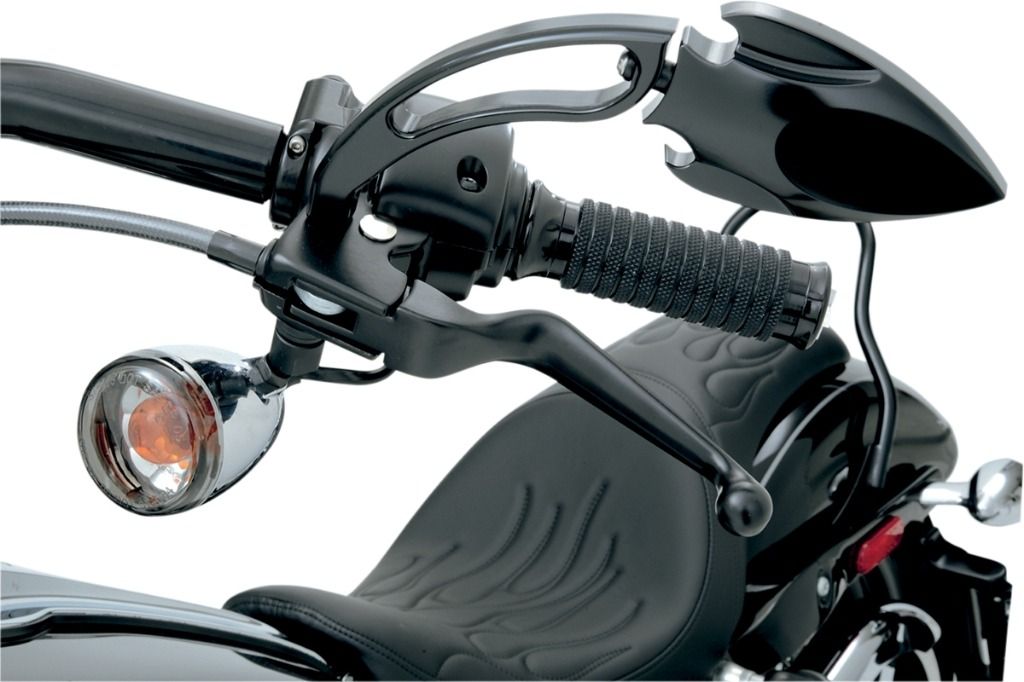 Набор из двух рычагов тормоза и сцепления черного цвета - фирмы DRAG SPECIALTIES арт. 0610-0128