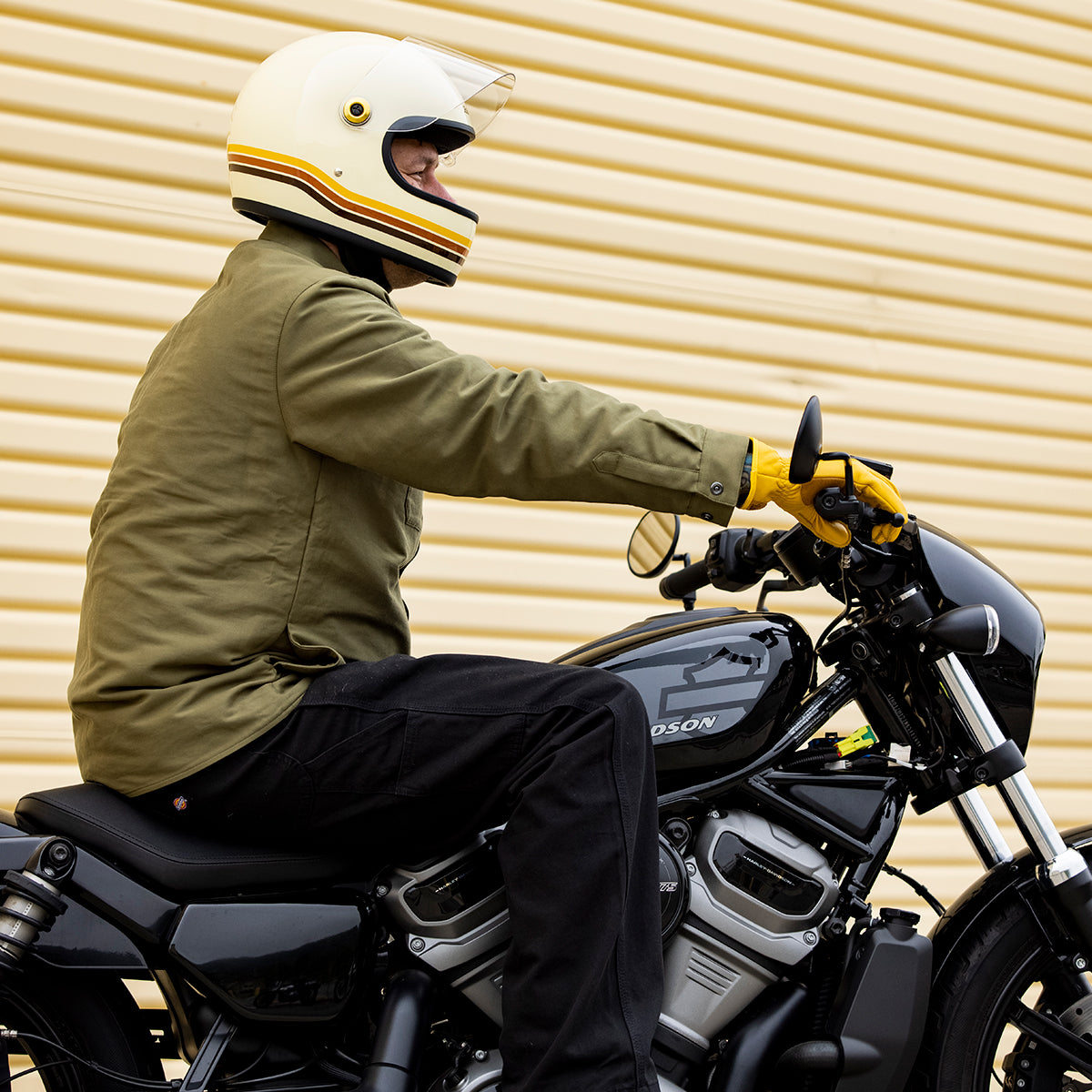 Шлем Biltwell GRINGO S ECE R22.06 - винтажный белый с полосами - размер M - 1003-560-503