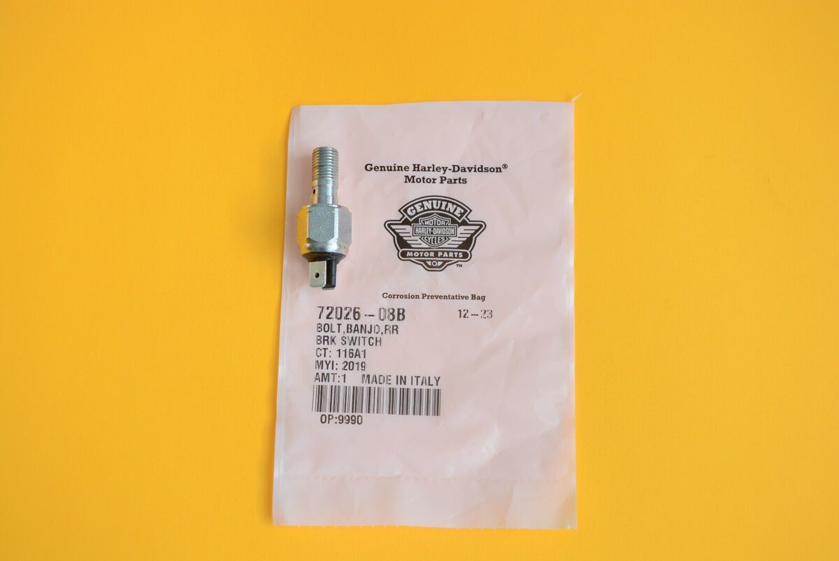 Датчик гидролинии заднего тормоза OEM Harley-Davidson 72026-08B