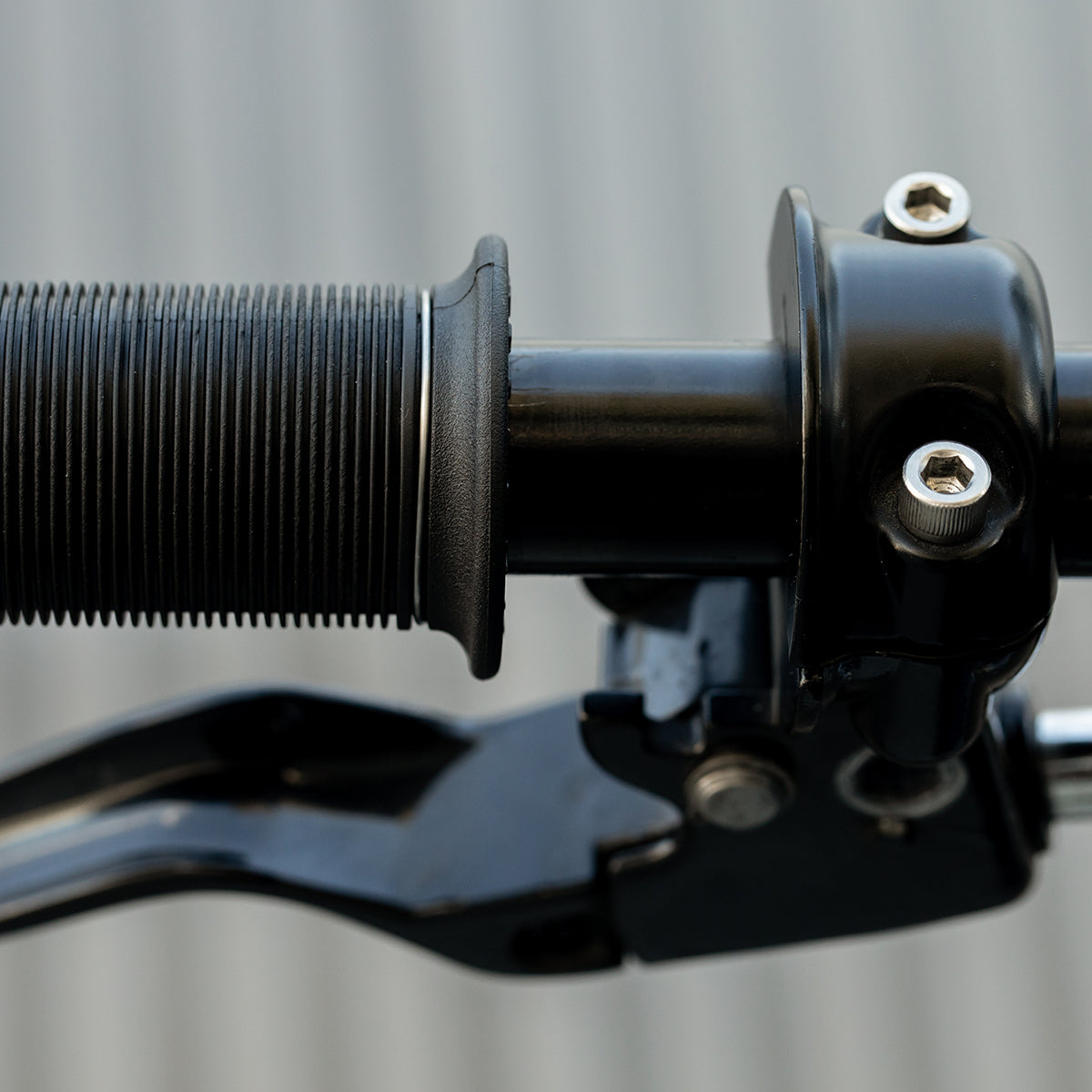 Грипсы Biltwell - KUNG FU TPV GRIPS - черные 1 дюйм -  6701-0101