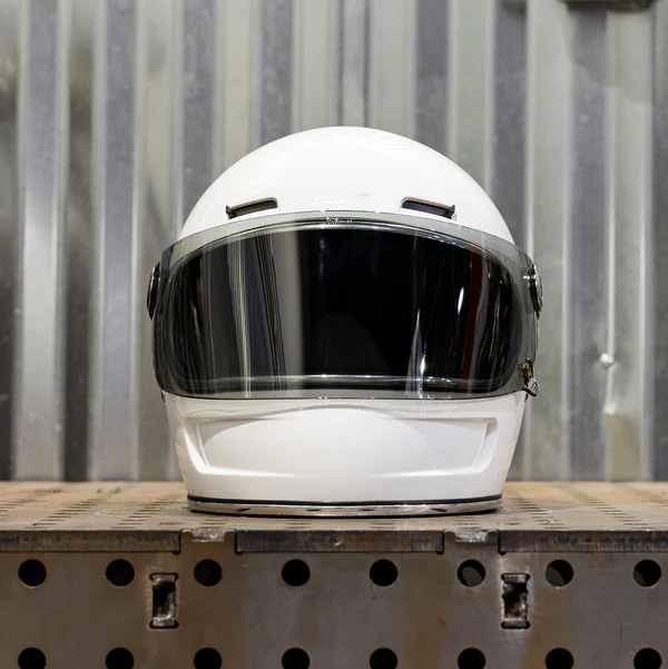 Легко тонированный плоский визор Biltwell для шлемов GRINGO S / SV - R22.06 - 1114-108