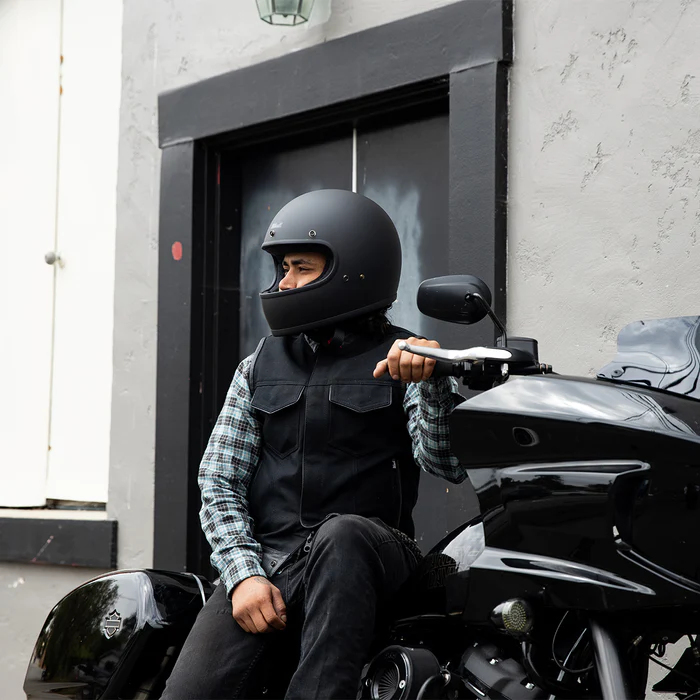 Шлем Biltwell Gringo - черный матовый - размер L - 1002-201-104, 0101-11411