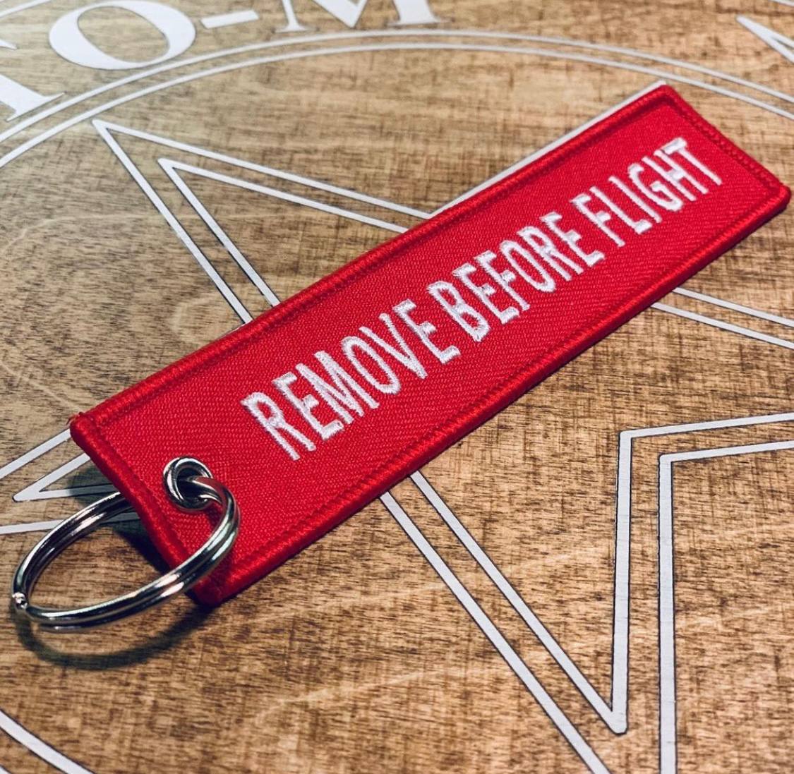 Бирка с надписью «remove before flight» - 545473