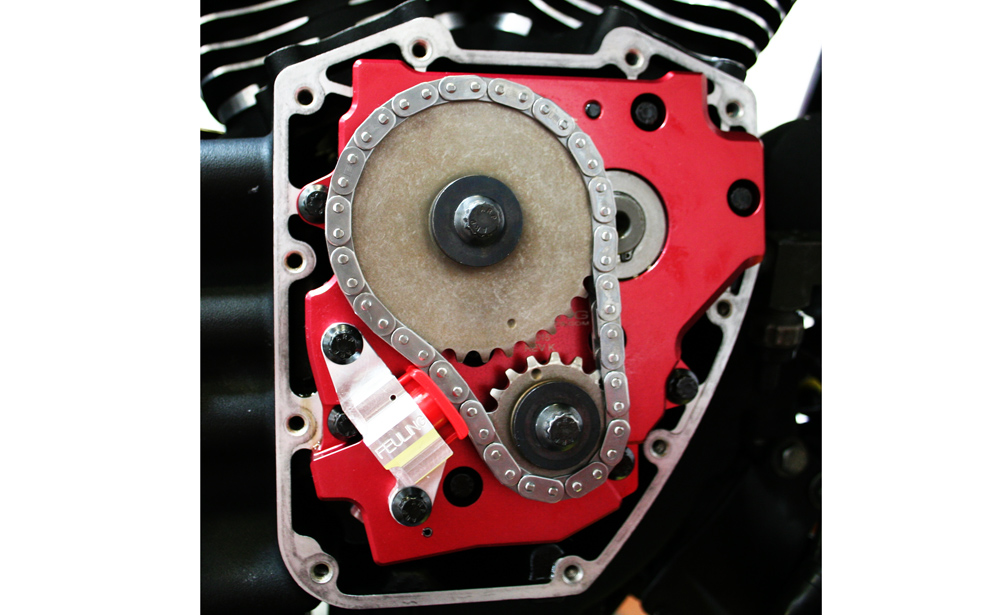 FEULING натяжитель HYDRAULIC CAM CHAIN TENSIONER, OUTER TC 07-17 Includes 06 Dyna, Chain Drive + Conversion camplate SKU: 8075