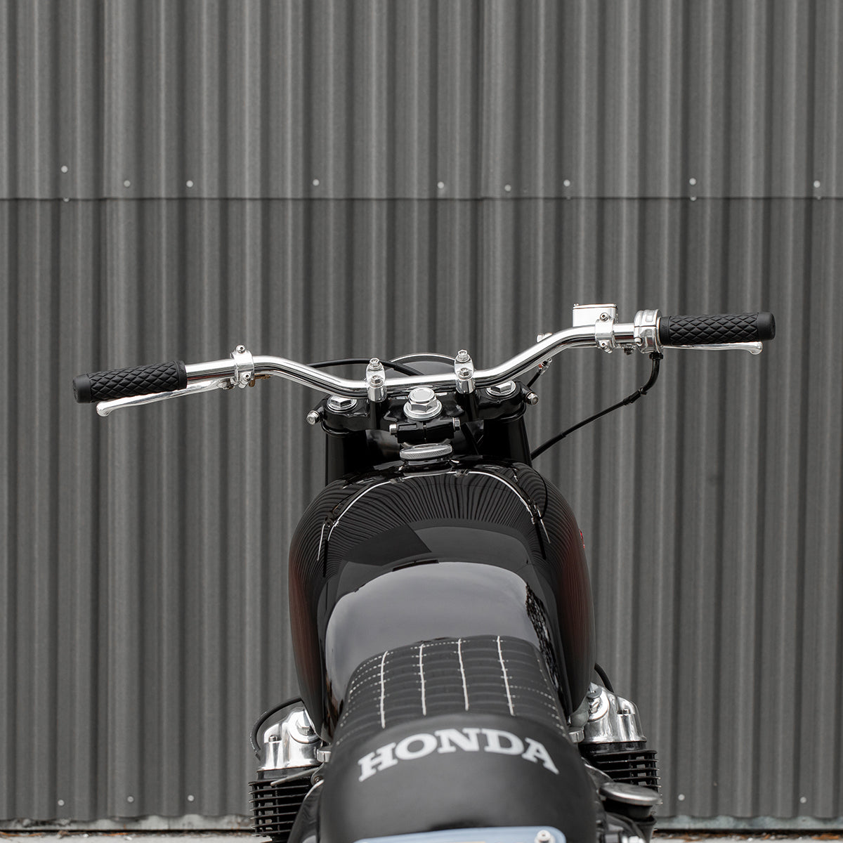 Грипсы Biltwell - TORKER TPV GRIPS - черные 1 дюйм - 6705-0101